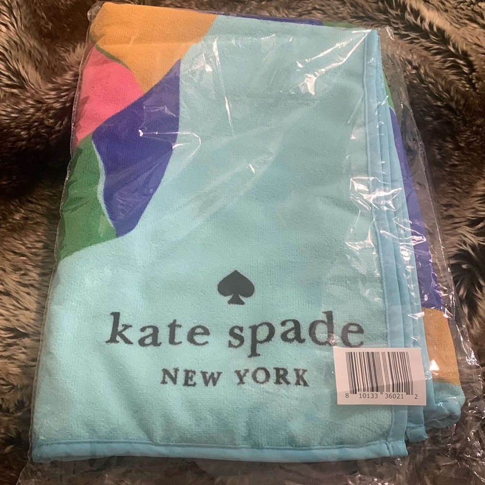 Kate Spade Colorful Fish Beach Towel-HOSTPICK